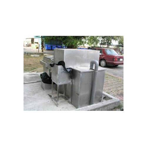 厨房自动除渣隔油器