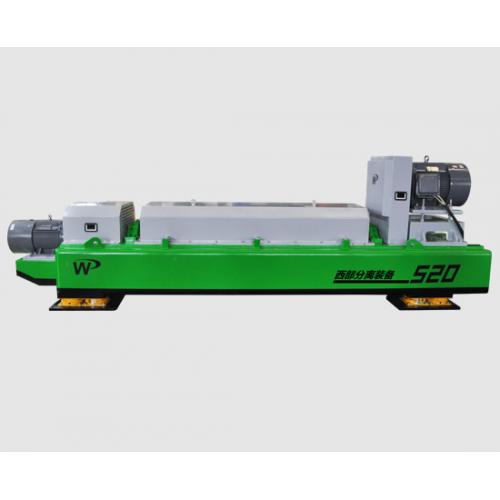 卧螺离心机,卧式离心机，三相卧螺离心机，三相卧式离心机